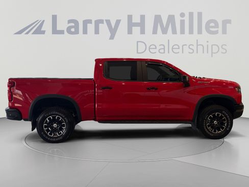 Used 2025 Chevrolet Silverado 1500 ZR2 AWD/4WD image 6