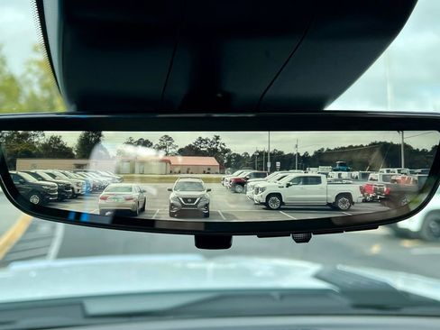 Used 2025 Chevrolet Silverado 2500 LTZ w/ LTZ Convenience Package image 39