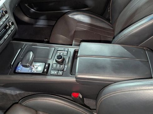 Used 2019 Genesis G80 3.3T Sport image 40