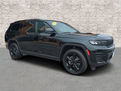 Used 2023 Jeep Grand Cherokee L Laredo AWD/4WD image 1