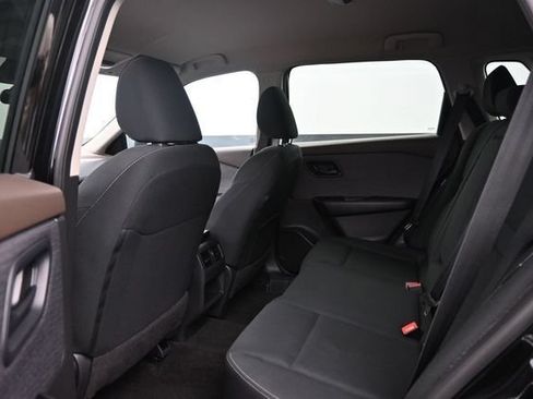 Used 2023 Nissan Rogue S FWD image 15