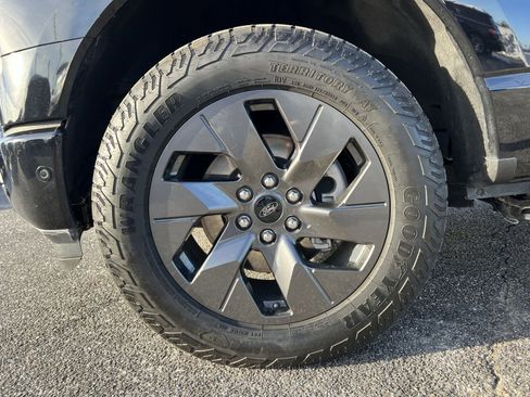 Used 2023 Ford F150 Lightning Lariat w/ Equipment Group 511A High image 12