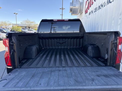 Used 2022 Chevrolet Silverado 1500 LTZ image 15