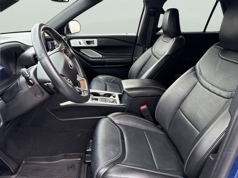 Used 2020 Ford Explorer ST w/ Premium Technology Package image 19