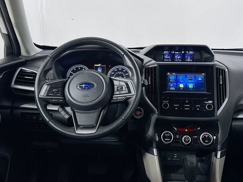 Used 2022 Subaru Forester Premium AWD/4WD image 11