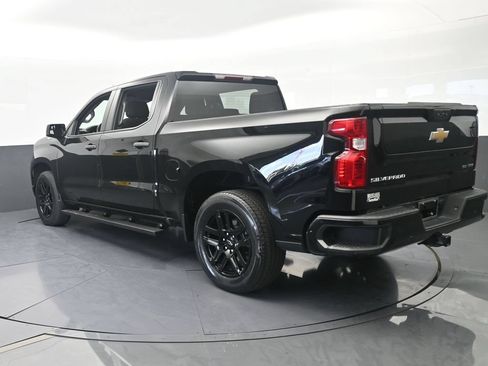 Used 2024 Chevrolet Silverado 1500 Custom RWD image 4