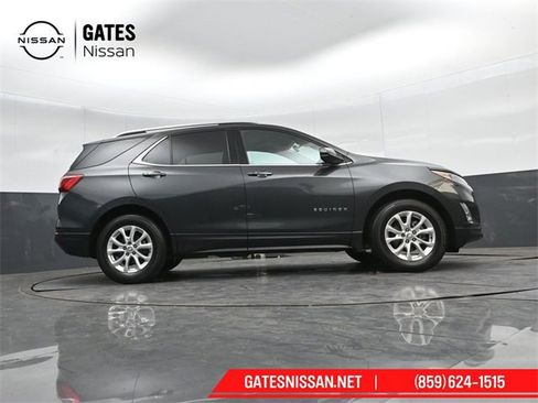 Used 2018 Chevrolet Equinox LT w/ Sun & Infotainment Package image 39