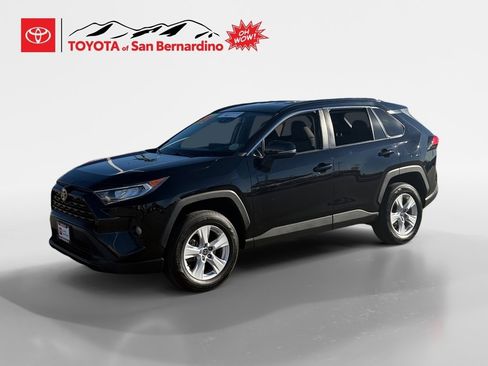 Certified 2021 Toyota RAV4 XLE image 1