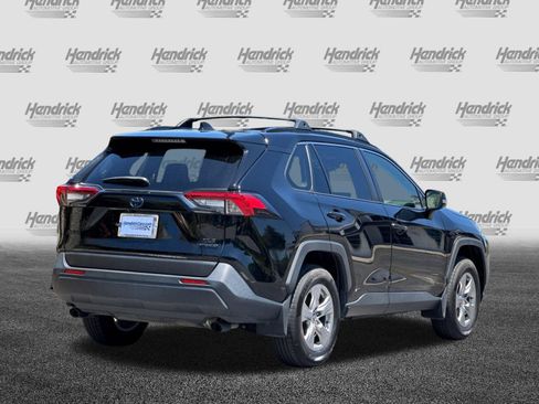 Used 2023 Toyota RAV4 XLE w/ Convenience Package AWD/4WD image 5