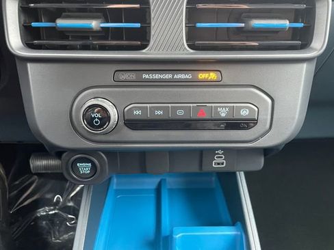 New 2025 Ford Maverick XLT w/ Equipment Group 301A image 28