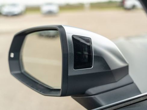 Used 2024 Audi SQ5 Premium Plus image 22