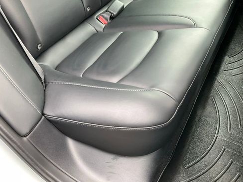 Used 2022 Tesla Model 3 Long Range image 52