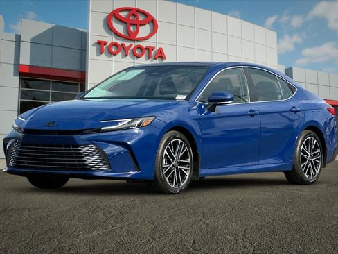 Certified 2026 Toyota Camry XLE w/ Premium Package FWD image 7