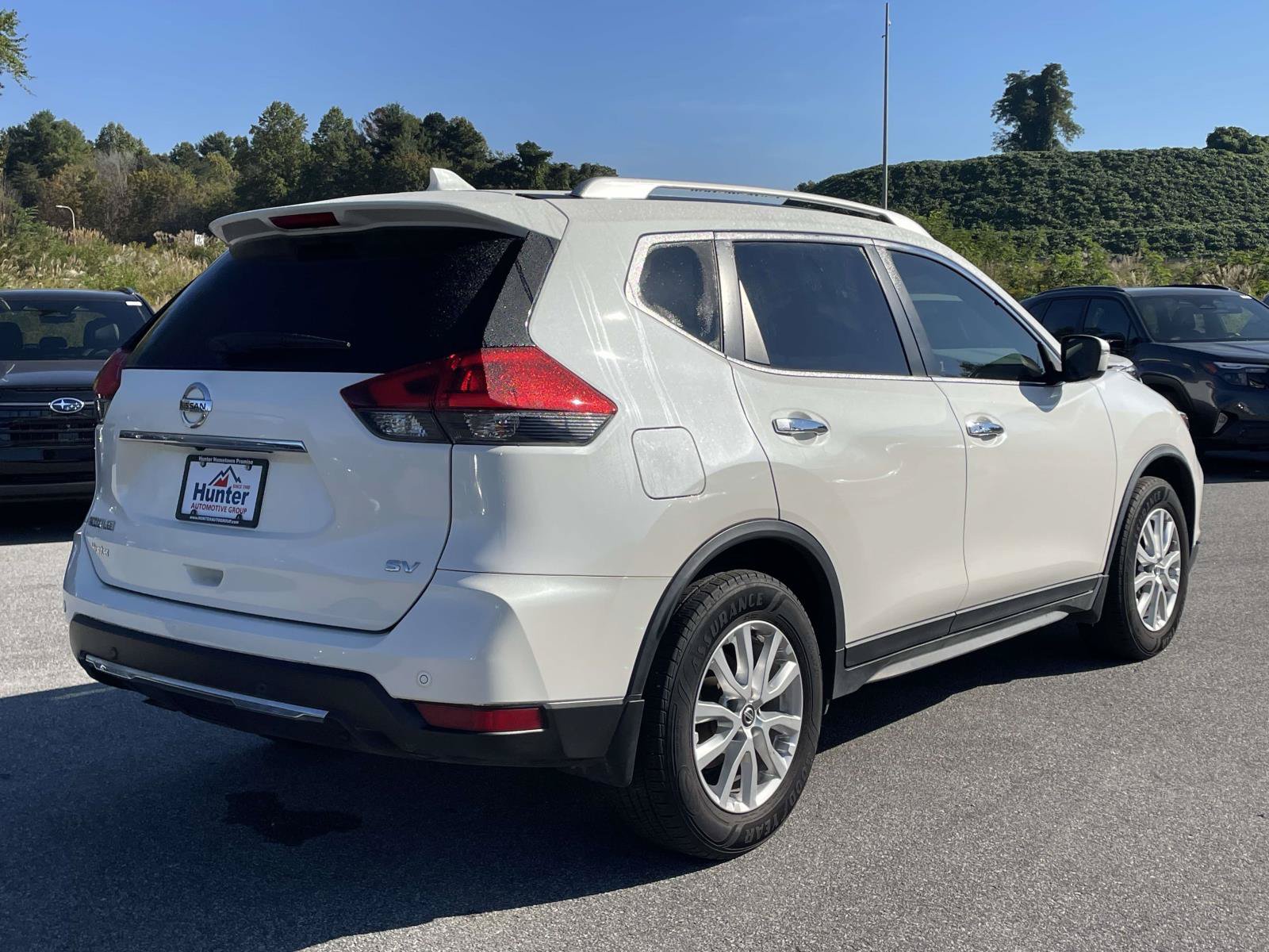 Used 2020 Nissan Rogue SV FWD image 28
