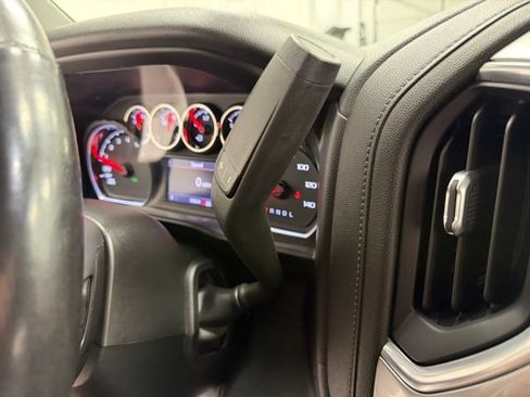 Certified 2019 Chevrolet Silverado 1500 LT Trail Boss w/ Convenience Package AWD/4WD image 14