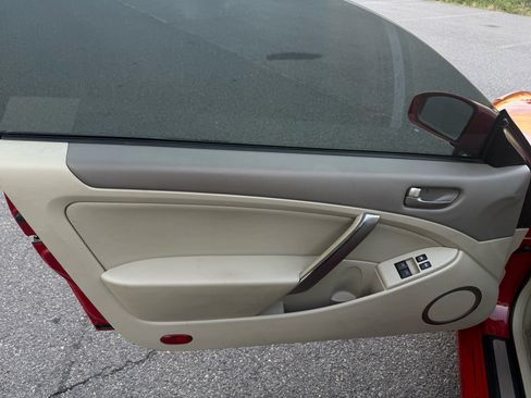 Used 2004 INFINITI G35 Coupe w/ Premium Pkg image 13