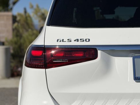 New 2026 Mercedes-Benz GLS 450 4MATIC image 11