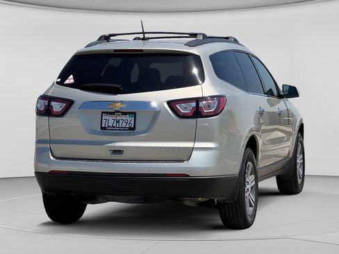 Used 2015 Chevrolet Traverse LT FWD image 34