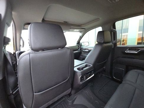 Used 2024 GMC Sierra 1500 Elevation w/ Elevation Premium Package image 19