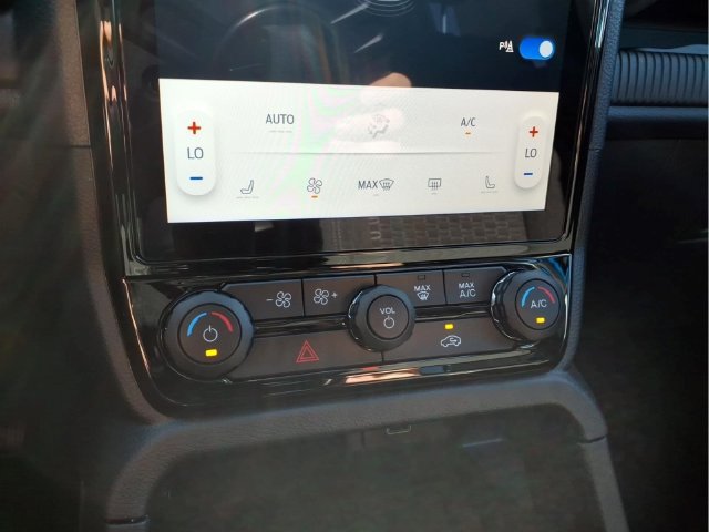 New 2026 Ford Ranger XLT w/ Equipment Group 301A High AWD/4WD image 22