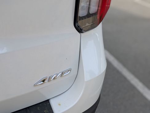 New 2026 Ford Explorer Platinum image 34