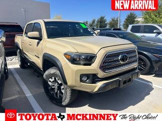 Used 2017 Toyota Tacoma TRD Off-Road w/ Tow Package (A/T) AWD/4WD video 1