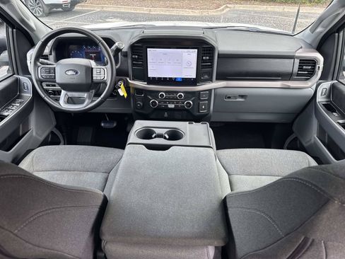 Used 2025 Ford F150 XLT w/ Equipment Group 301A Standard RWD image 27