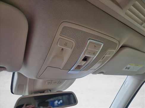 Used 2018 Mercedes-Benz GLE 350 4MATIC image 23