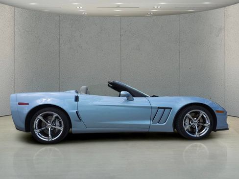 Used 2012 Chevrolet Corvette Grand Sport w/ 3LT Preferred Equipment Group RWD image 11