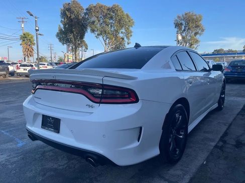 Used 2019 Dodge Charger R/T RWD image 5