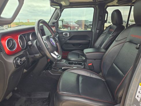 Used 2018 Jeep Wrangler Unlimited Rubicon AWD/4WD image 10
