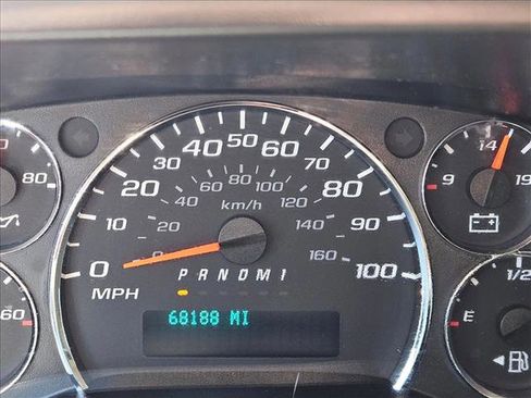 Used 2018 Chevrolet Express 2500 LS RWD image 18