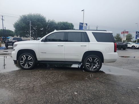 Used 2018 Chevrolet Tahoe Premier AWD/4WD image 6