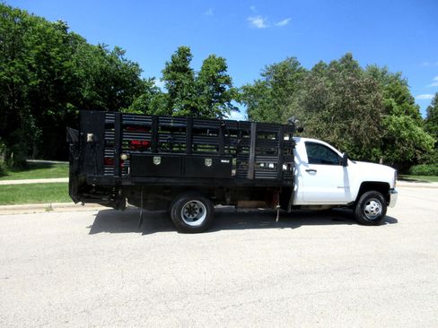 Used 2016 Chevrolet Silverado 3500 W/T image 9