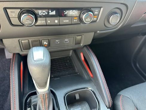 Used 2025 Nissan Frontier PRO-4X AWD/4WD image 20