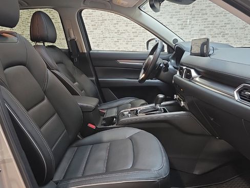 Used 2025 MAZDA CX-5 AWD 2.5 S w/ Premium Plus Pkg image 8