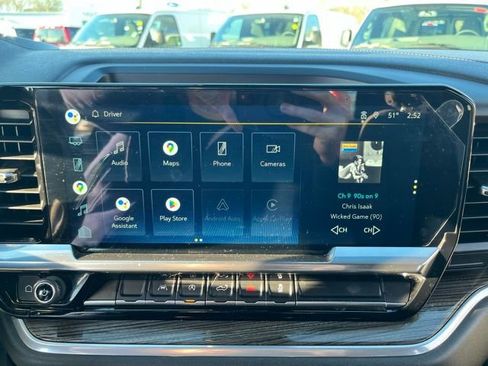 Used 2022 Chevrolet Silverado 1500 LT image 30