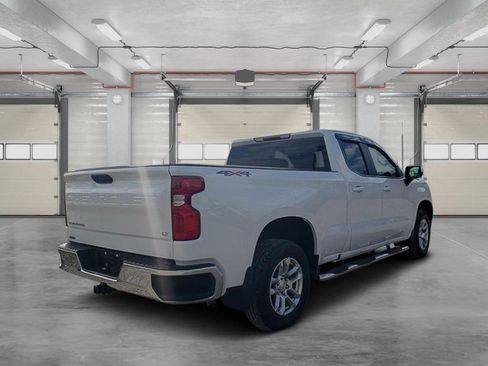 Used 2023 Chevrolet Silverado 1500 LT image 7