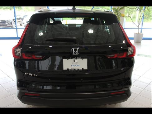 Certified 2024 Honda CR-V LX image 6