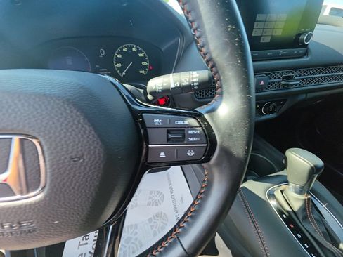 Certified 2025 Honda HR-V Sport image 18
