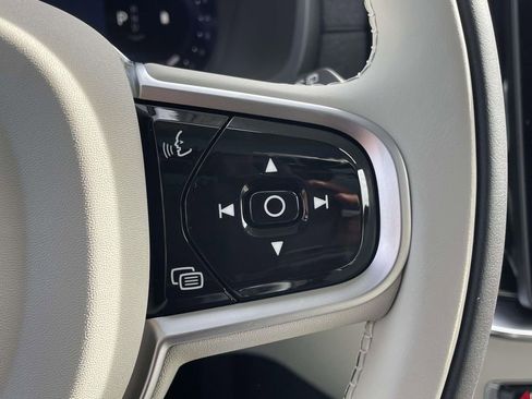 New 2026 Volvo XC90 B6 Ultra image 11