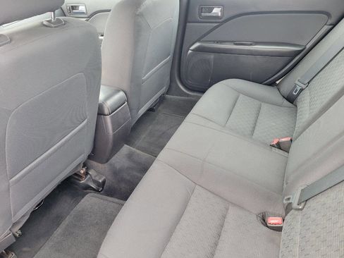 Used 2012 Ford Fusion SE image 7