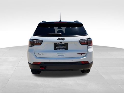 Used 2025 Jeep Compass Trailhawk AWD/4WD image 26