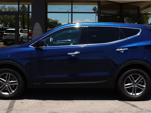 Used 2018 Hyundai Santa Fe Sport FWD image 8