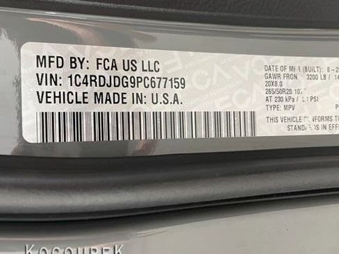 Used 2023 Dodge Durango GT image 27