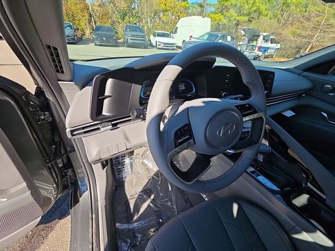 New 2026 Hyundai Elantra SEL Sport Premium w/ Cargo Package FWD image 24