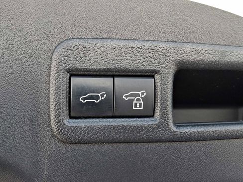 Certified 2025 Toyota bZ4X AWD w/ Weather Package image 32