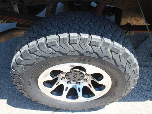 Used 2005 Ford F250 Lariat AWD/4WD image 16