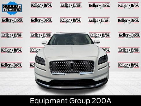 Used 2023 Lincoln Nautilus Reserve AWD/4WD image 2