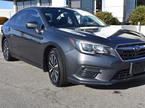 Used 2019 Subaru Legacy 2.5i Premium image 3